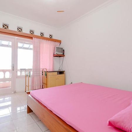 Adinda Beach Hotel And Villa Kretek Bagian luar foto