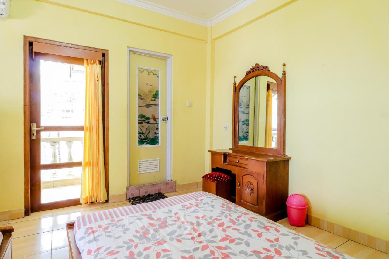 Adinda Beach Hotel And Villa Kretek Bagian luar foto