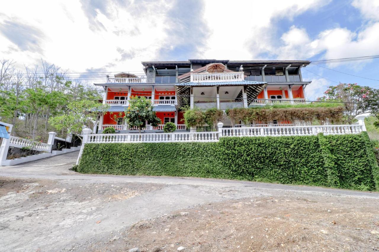 Adinda Beach Hotel And Villa Kretek Bagian luar foto